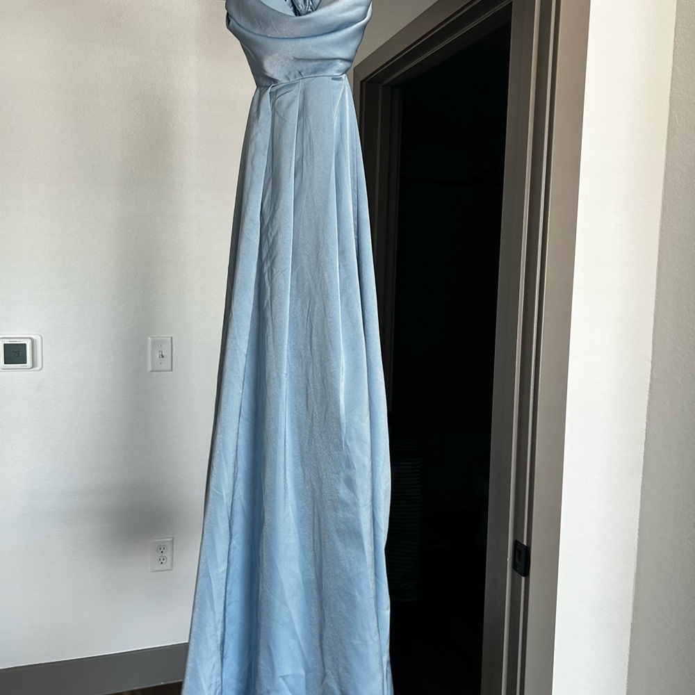 Elegant Blue Evening Gown
